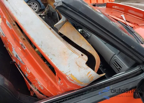 1988 Ford Mustang Gt z USA, uszkodzony, nr VIN 1FABP45EXJF253329